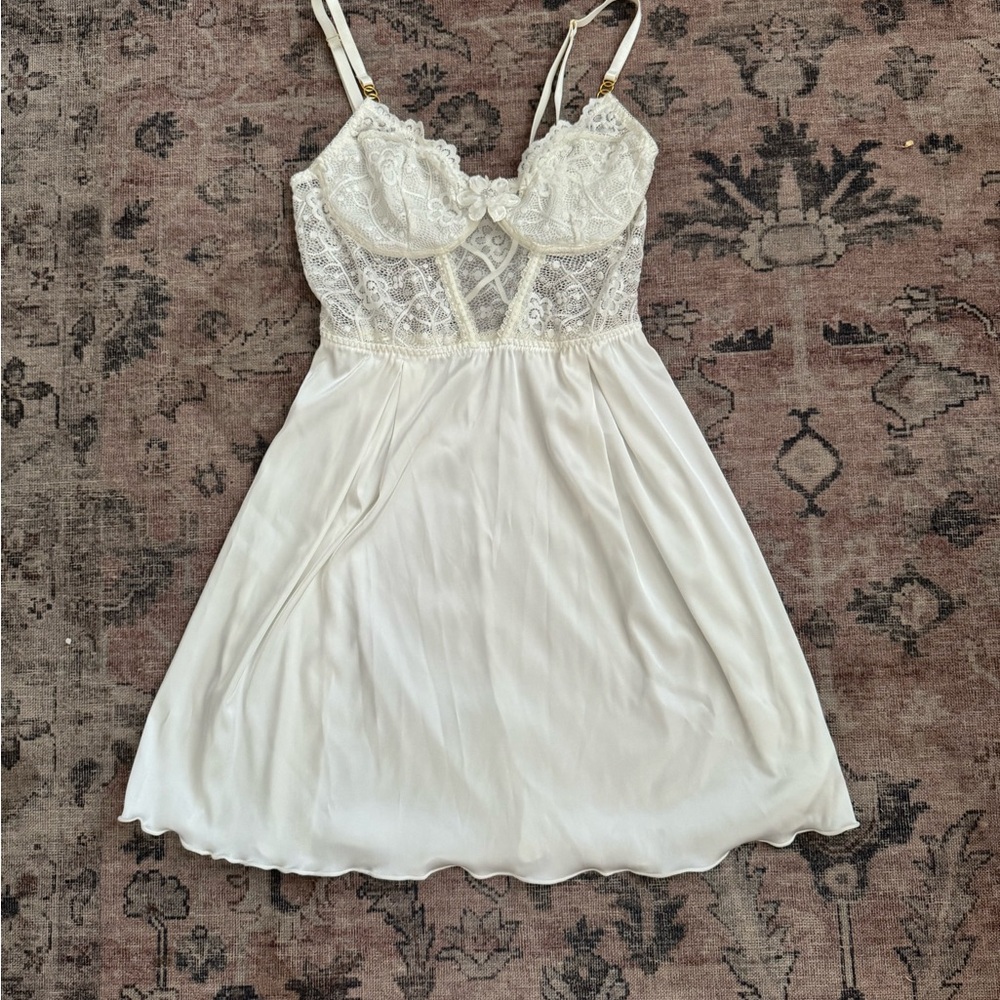SHEIN White Lace Lingerie